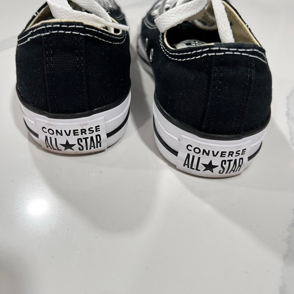 Converse all star - black/white - size 6 woman’s  (unisex) - Picture 3 of 5